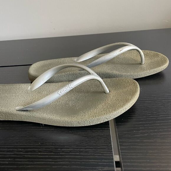 Sanuk Gray & Silver Thong Flip Flops, 10 - Picture 9 of 14